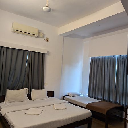 Hotel White Season كالانغيُت المظهر الخارجي الصورة