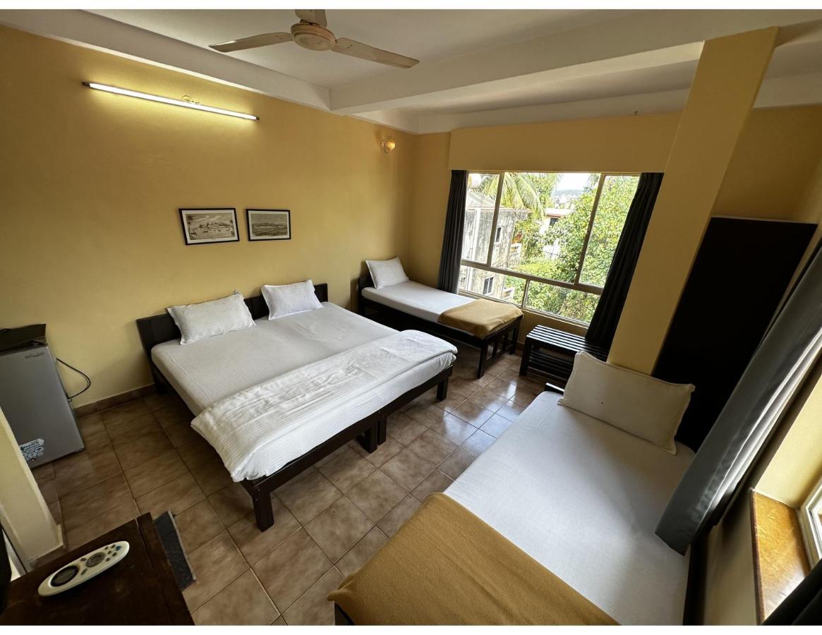Hotel White Season كالانغيُت المظهر الخارجي الصورة