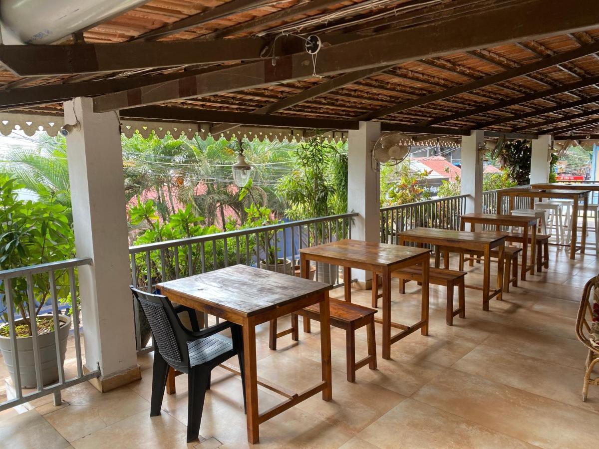 Hotel White Season كالانغيُت المظهر الخارجي الصورة