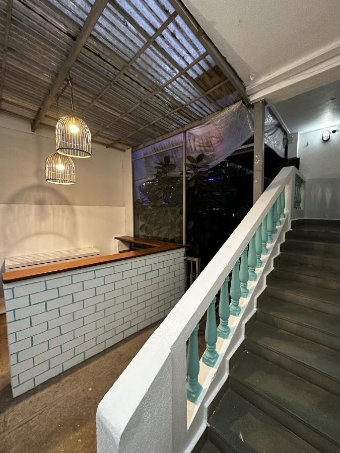 Hotel White Season كالانغيُت المظهر الخارجي الصورة